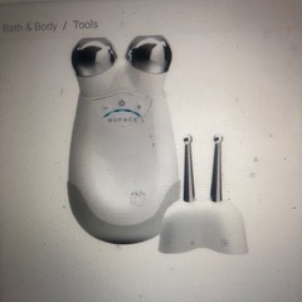 NuFACE Trinity & Effective Lip & Eye Attachment